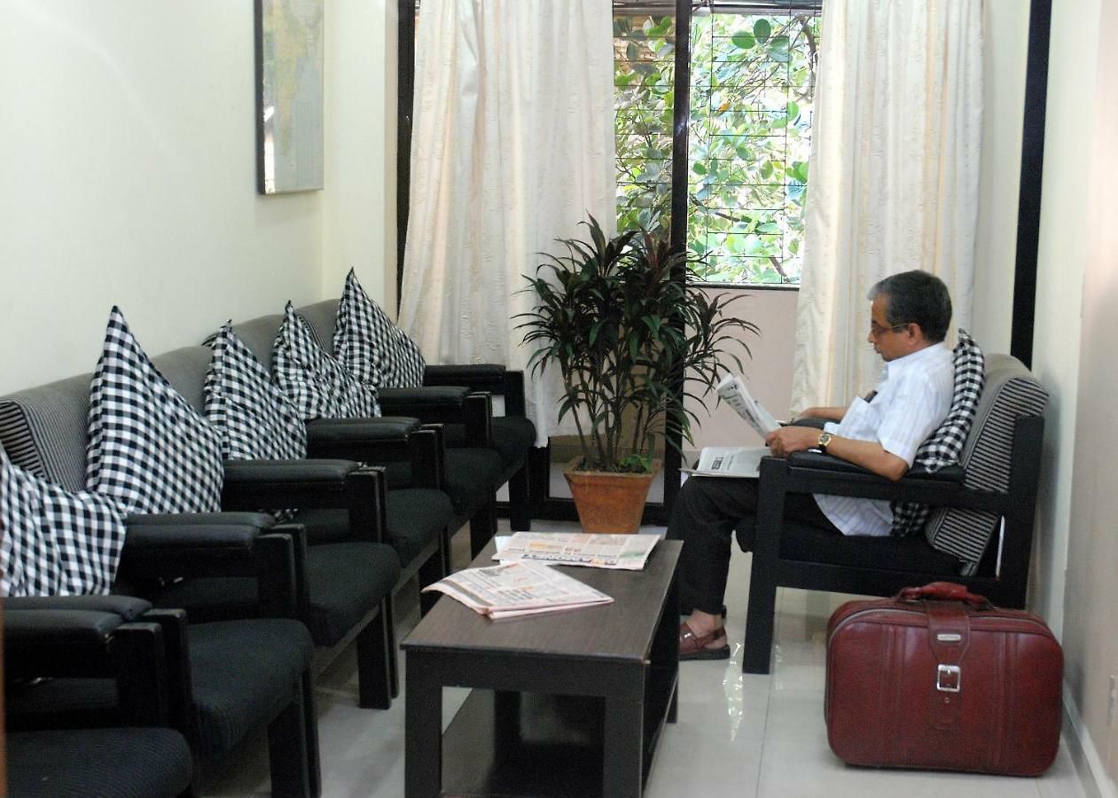 Ywca International Centre Hotel 3*
