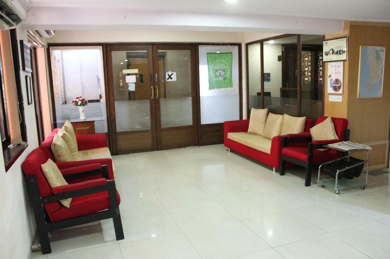 Ywca International Centre Hotel