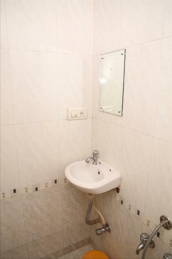 Guest house La-bella Mumbai