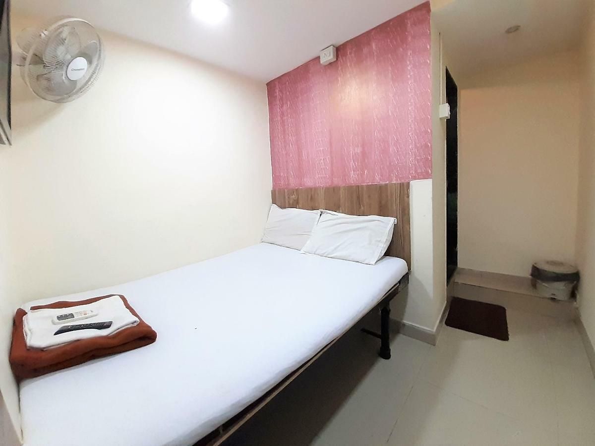 Guest house Hexa Star Royal Mumbai