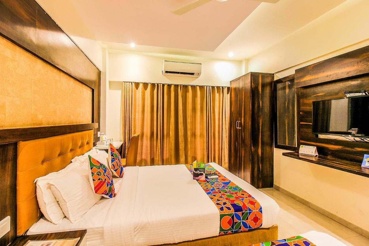 Hotel Fabhotel Embassy Park Mumbai