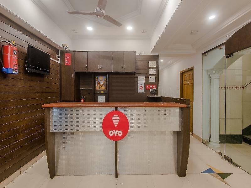 Oyo Flagship 572 Santacruz West Hotel Mumbai