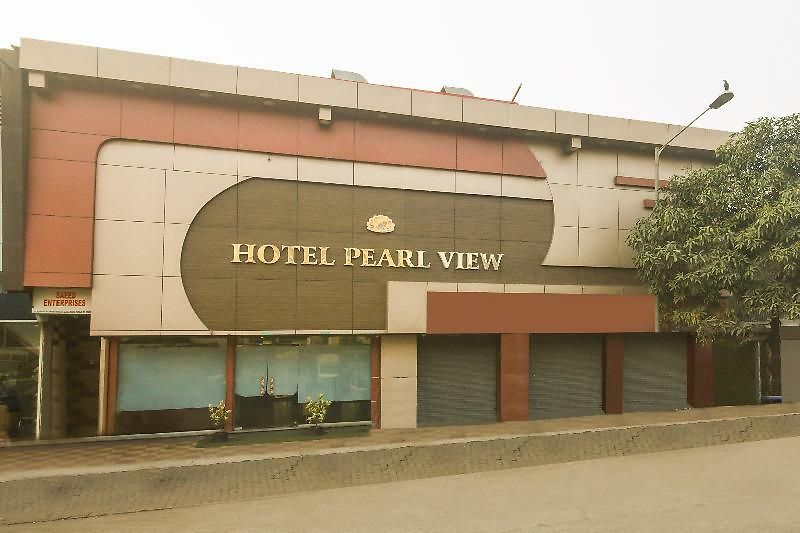 Hotel Pearl View Mumbai
