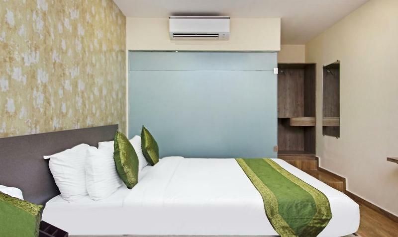 Hotel Ocean 2*