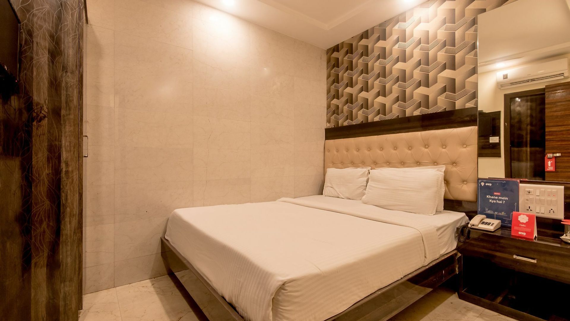 Hotel Palace Residency Near Lokmanya Tilak Terminus 2*