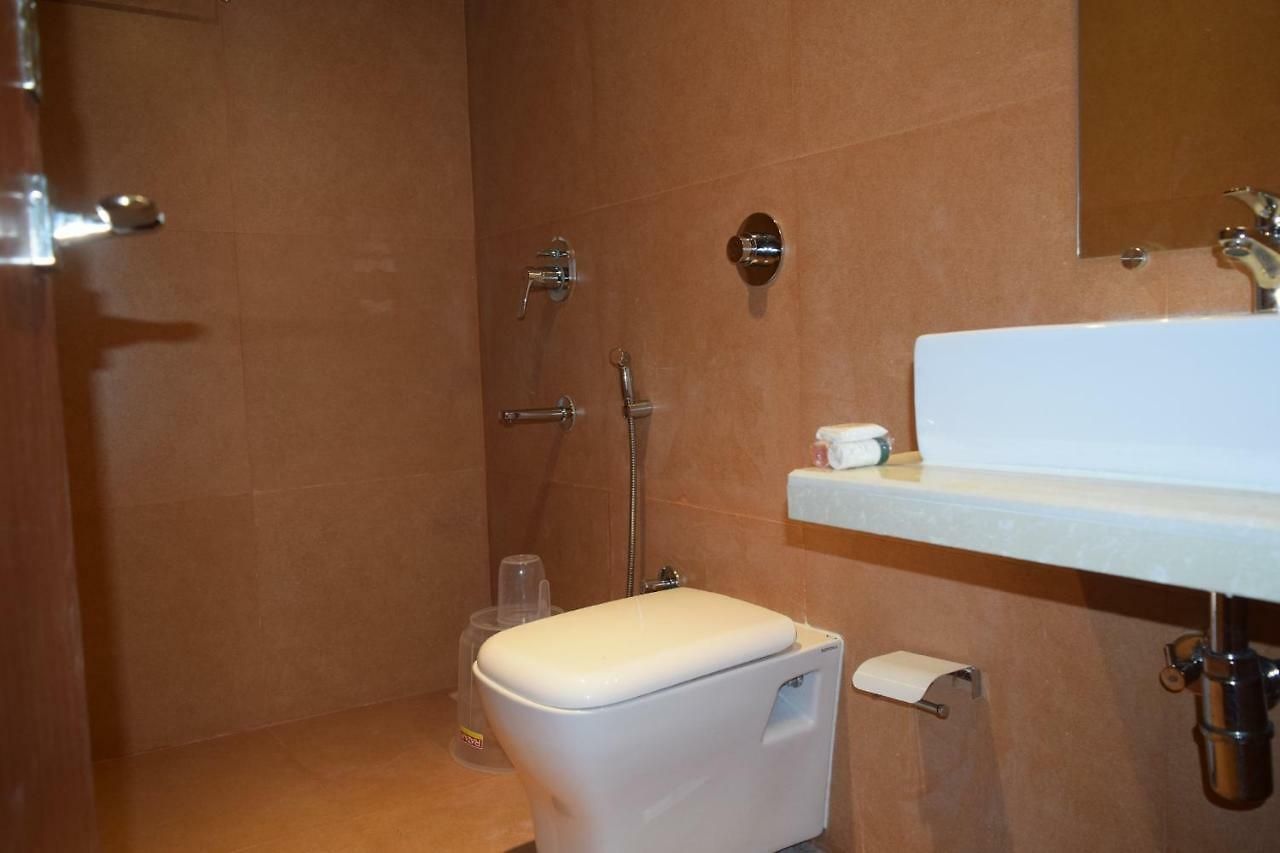 Hotel Aflon Midc Andheri East Mumbai