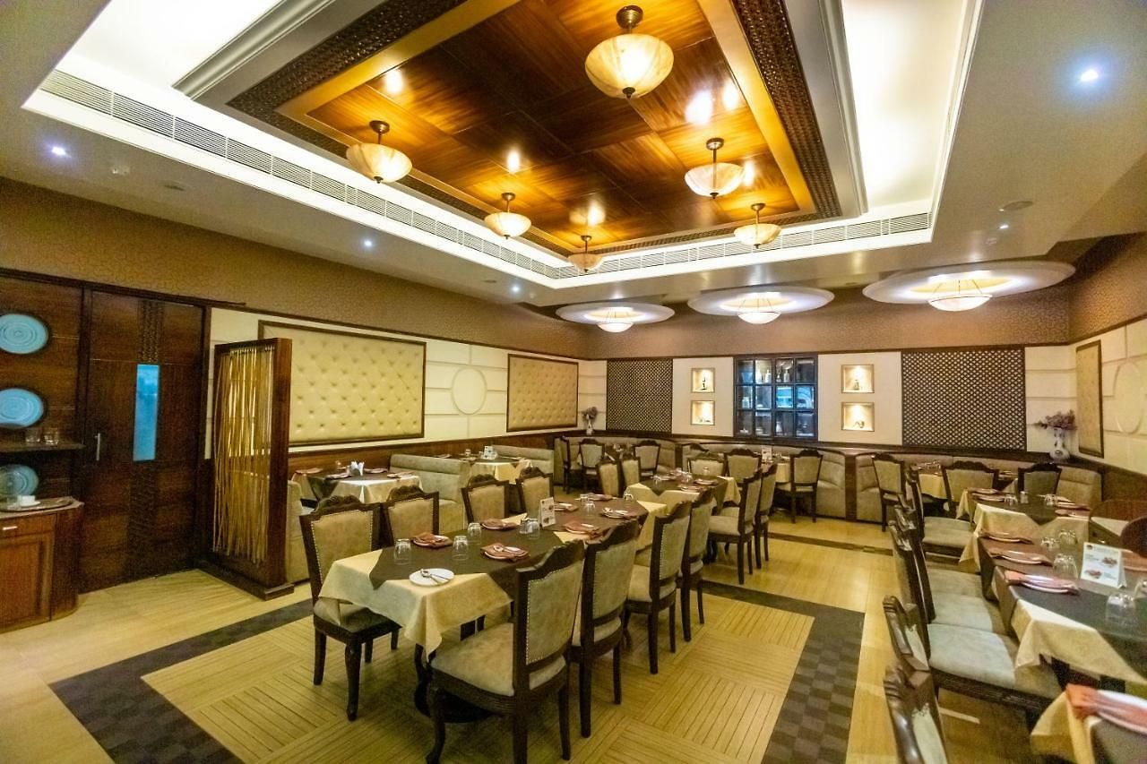 Express Hotel 3*