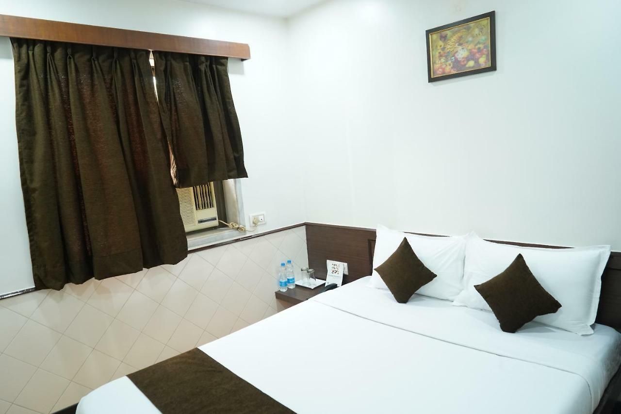Sharda Residency * Mumbai