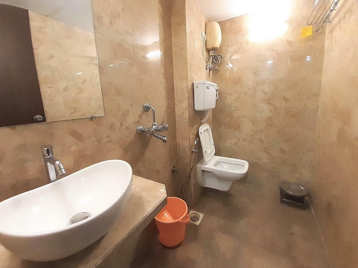 Hotel Hexa A1 3*