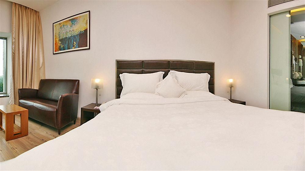 Ramada Powai & Convention Centre Hotel