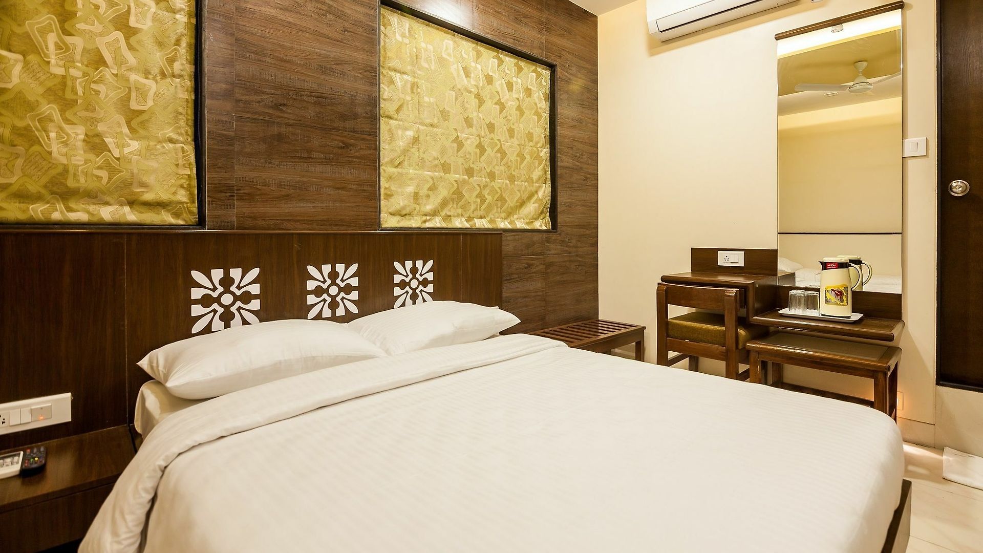 Guest house - Dadar Mumbai