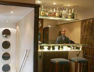 Diplomat, Colaba