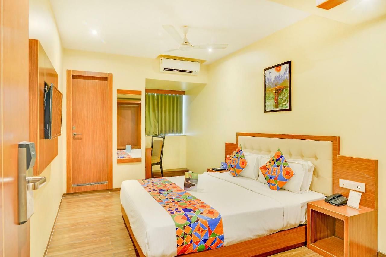 Aromas Hotel Mumbai