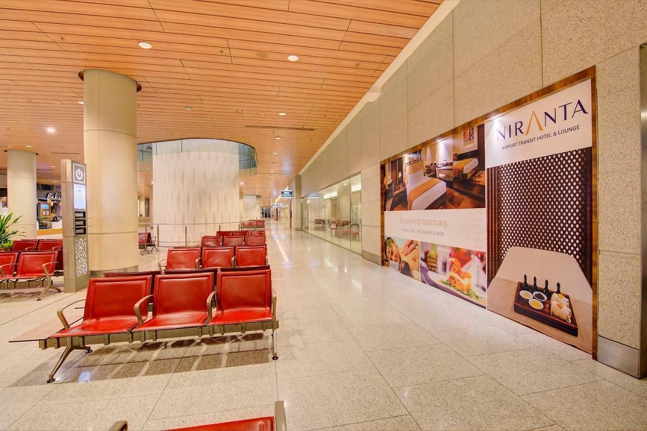 Niranta Transit Hotel Terminal 2 Arrivals/Landside