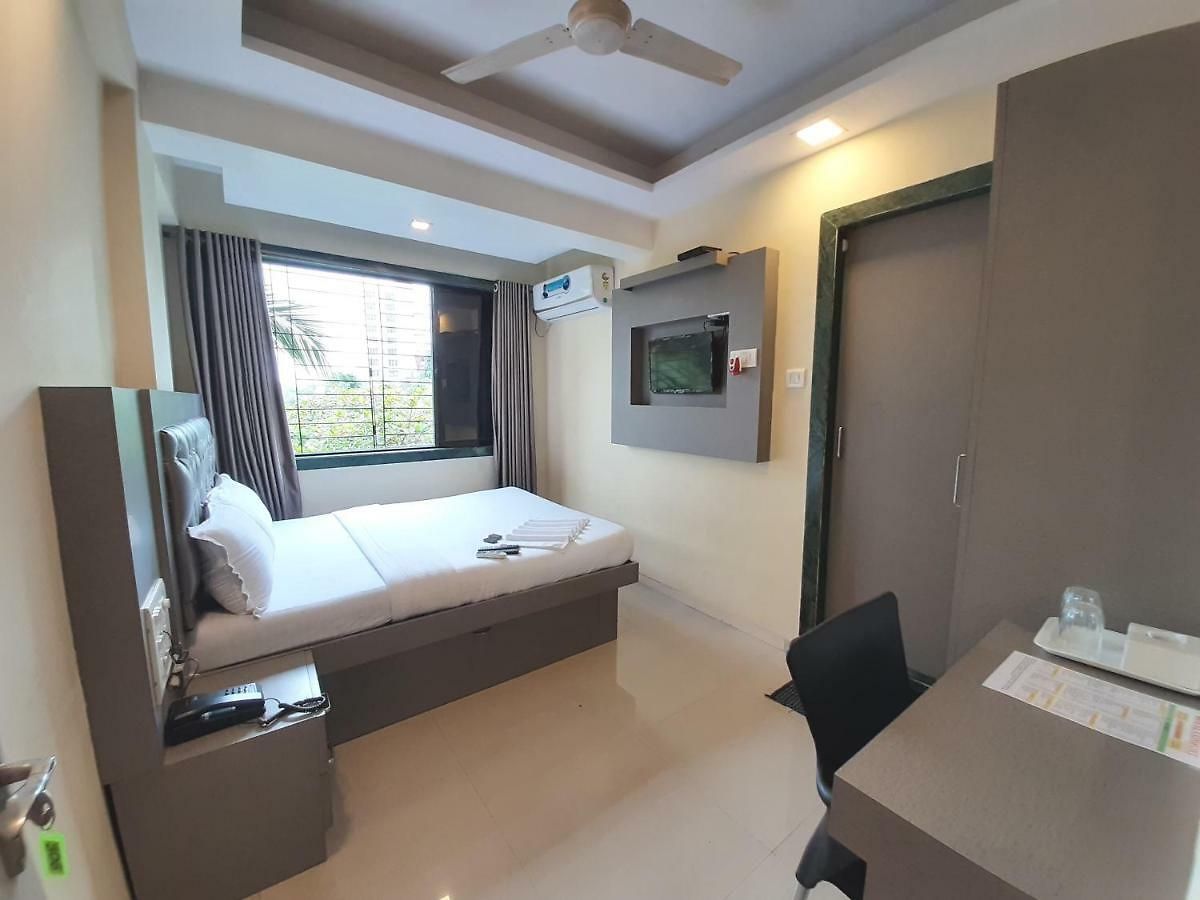 Royal Comfort Hotel 3*