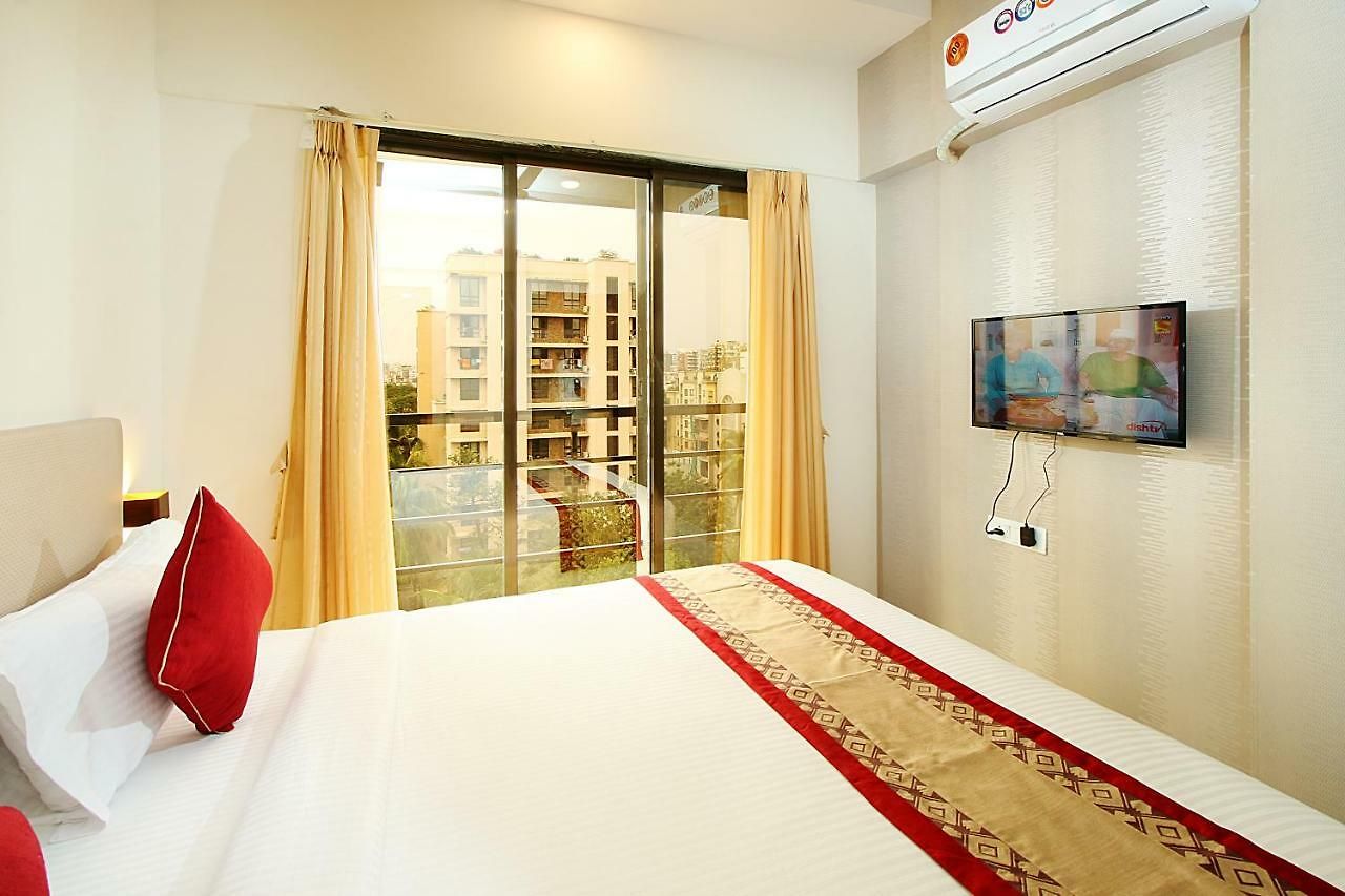 Apartment House Luxury Apartments, Santacruz East