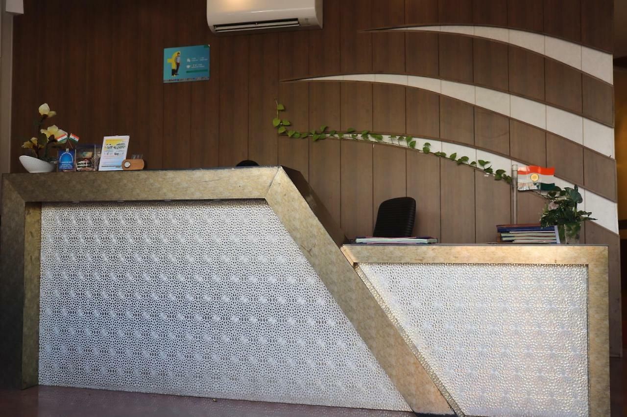 Hotel Guestinn Residency Mumbai