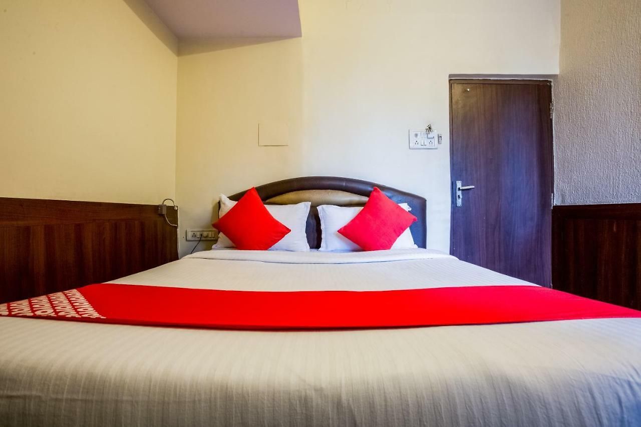 Neelkiran Hotel
