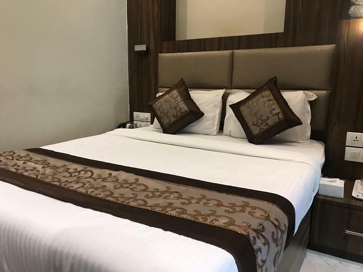 Sea Grand, Colaba Mumbai