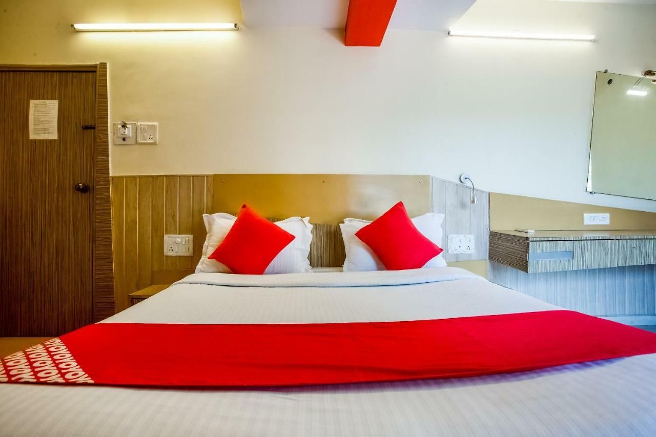 Neelkiran Hotel 3*