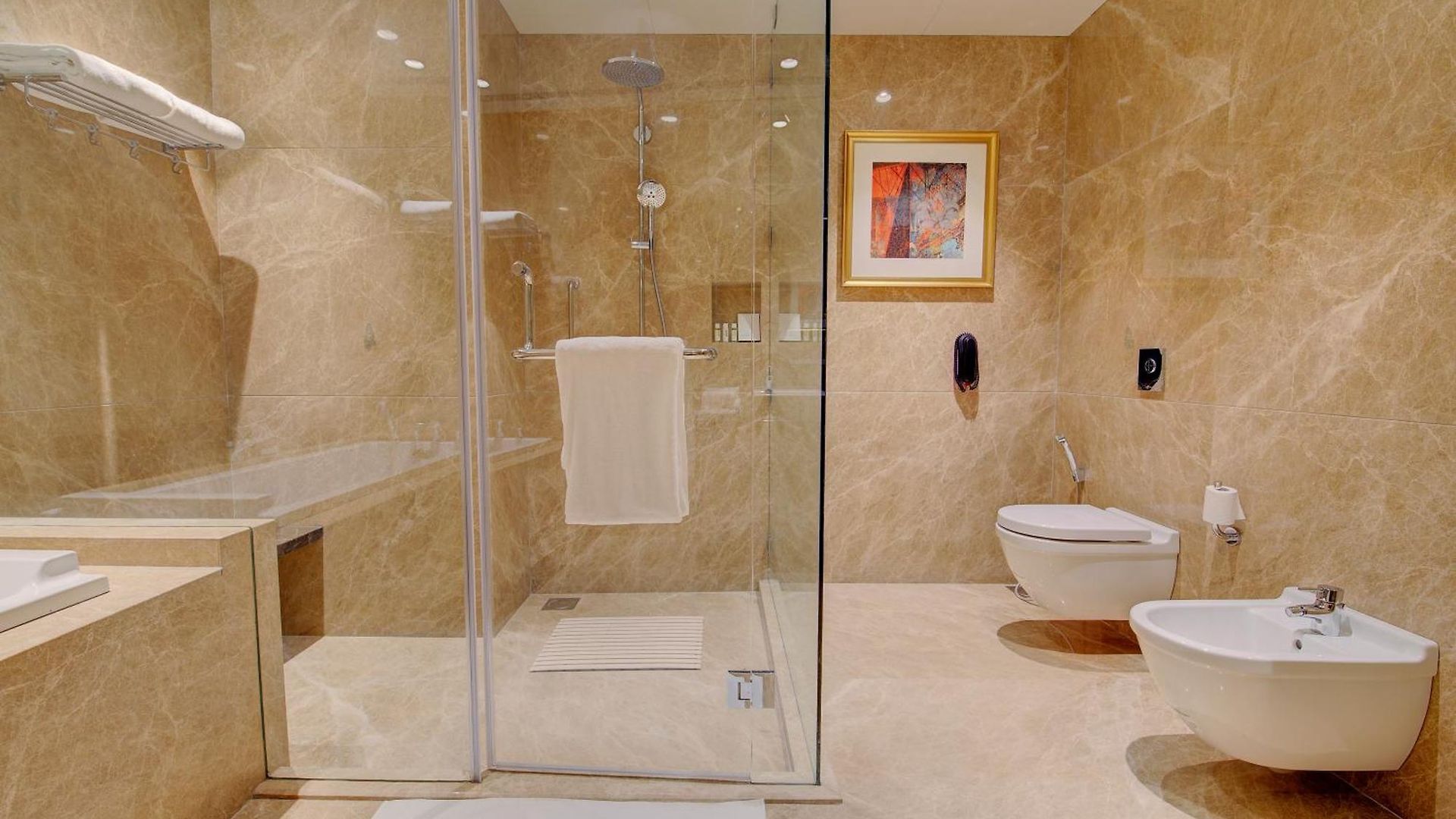 Hotel Niranta Transit Hotel Terminal 2 Arrivals/Landside 4*