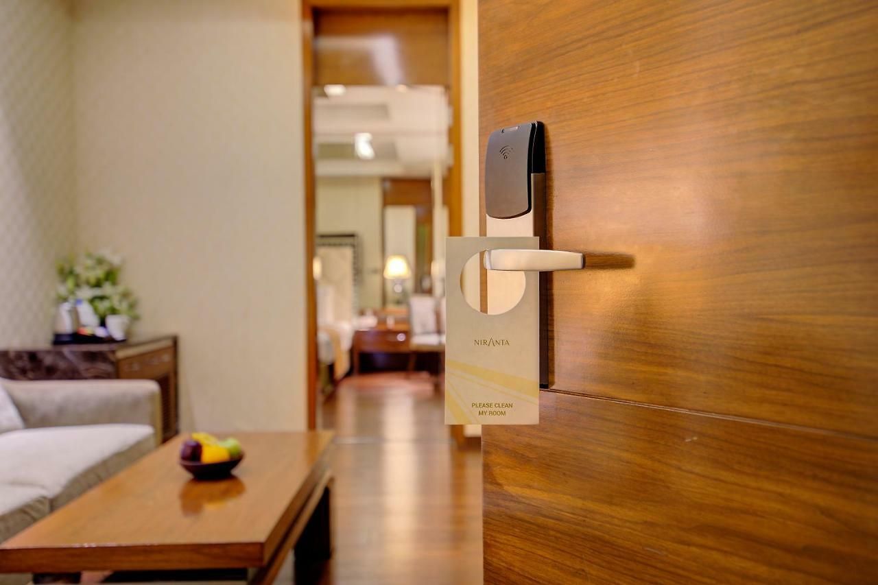 Niranta Transit Hotel Terminal 2 Arrivals/Landside Hotel 4*