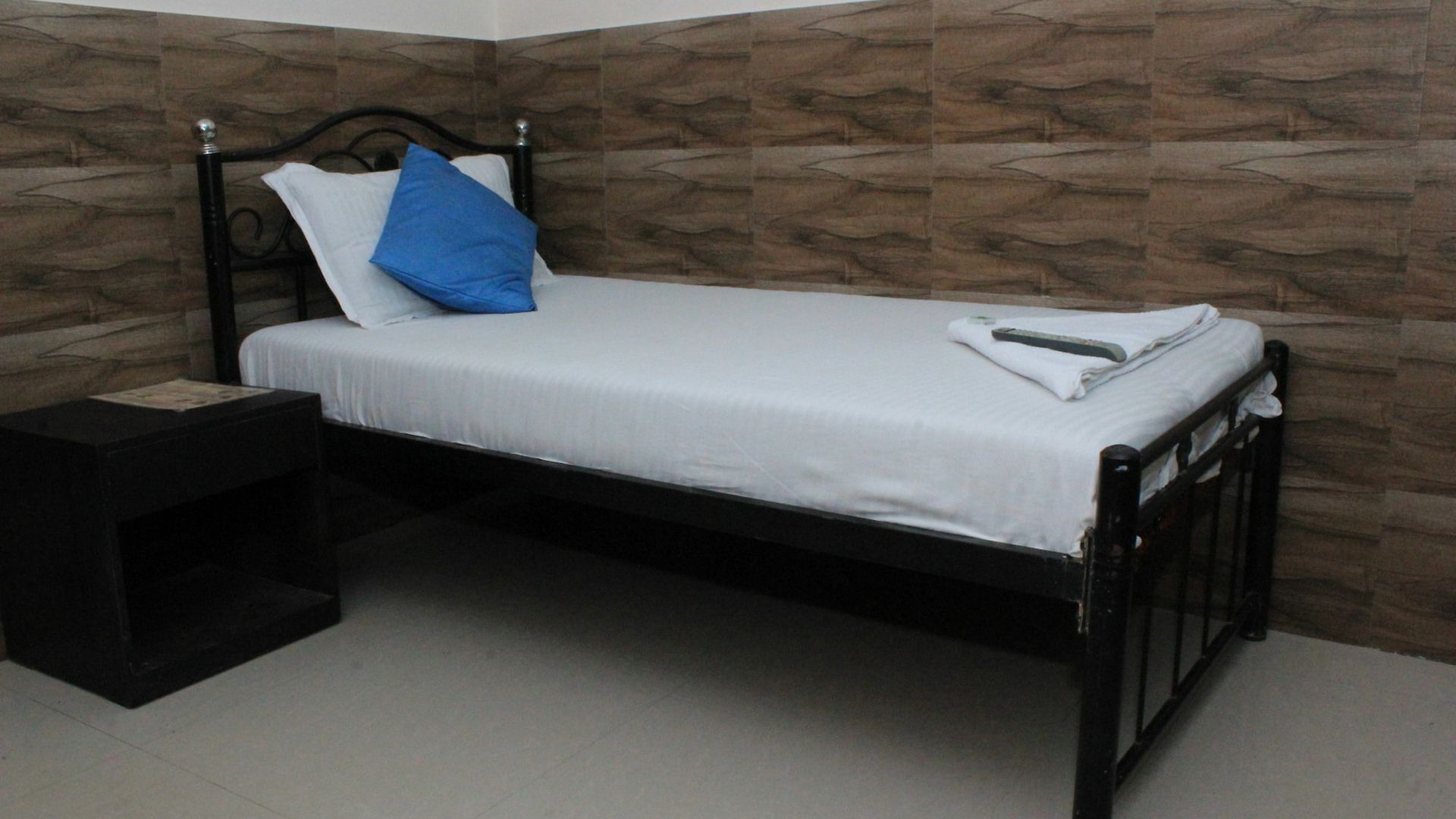Guest house Sai Residency