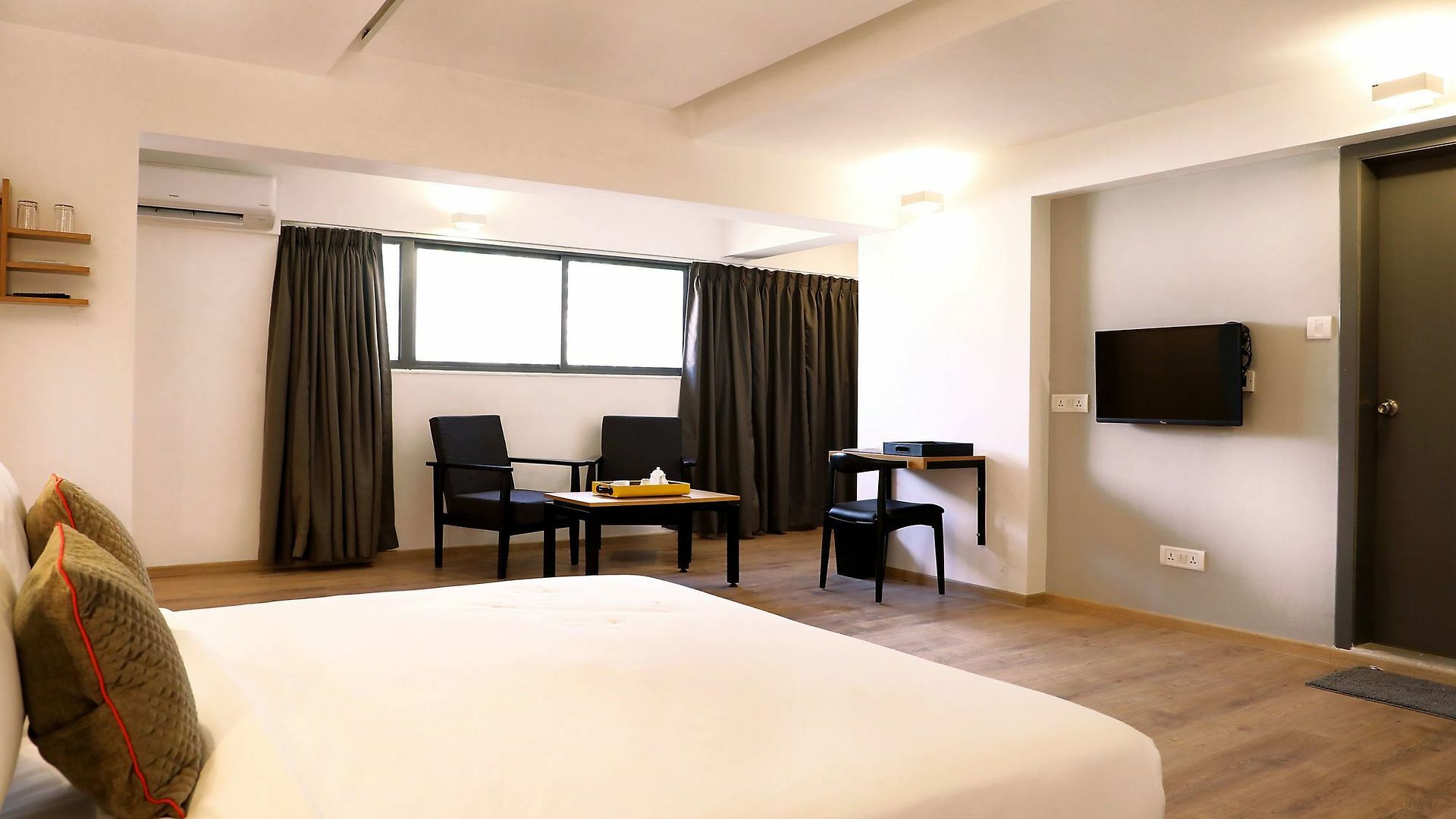 Hotel Townhouse Exhibition Centre Goregaon