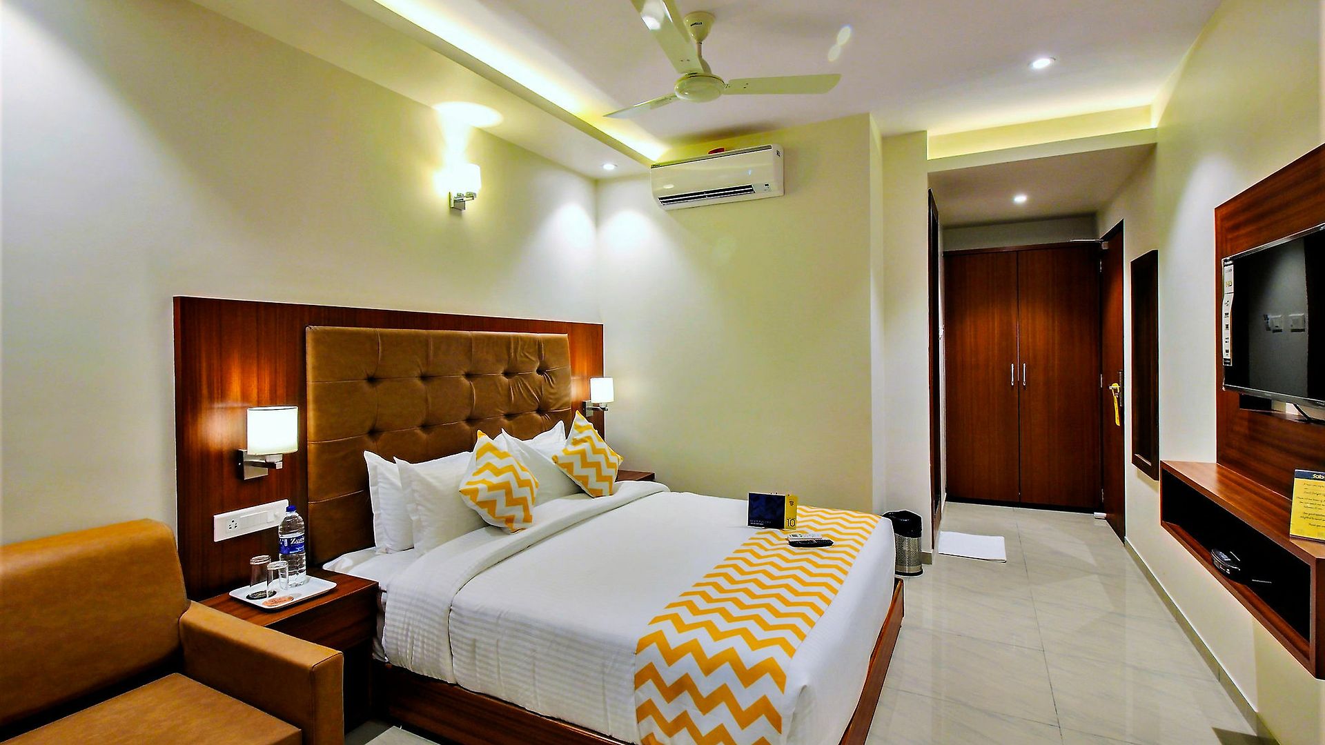 Hotel Super Townhouse Oak Times Square Le Western 3*
