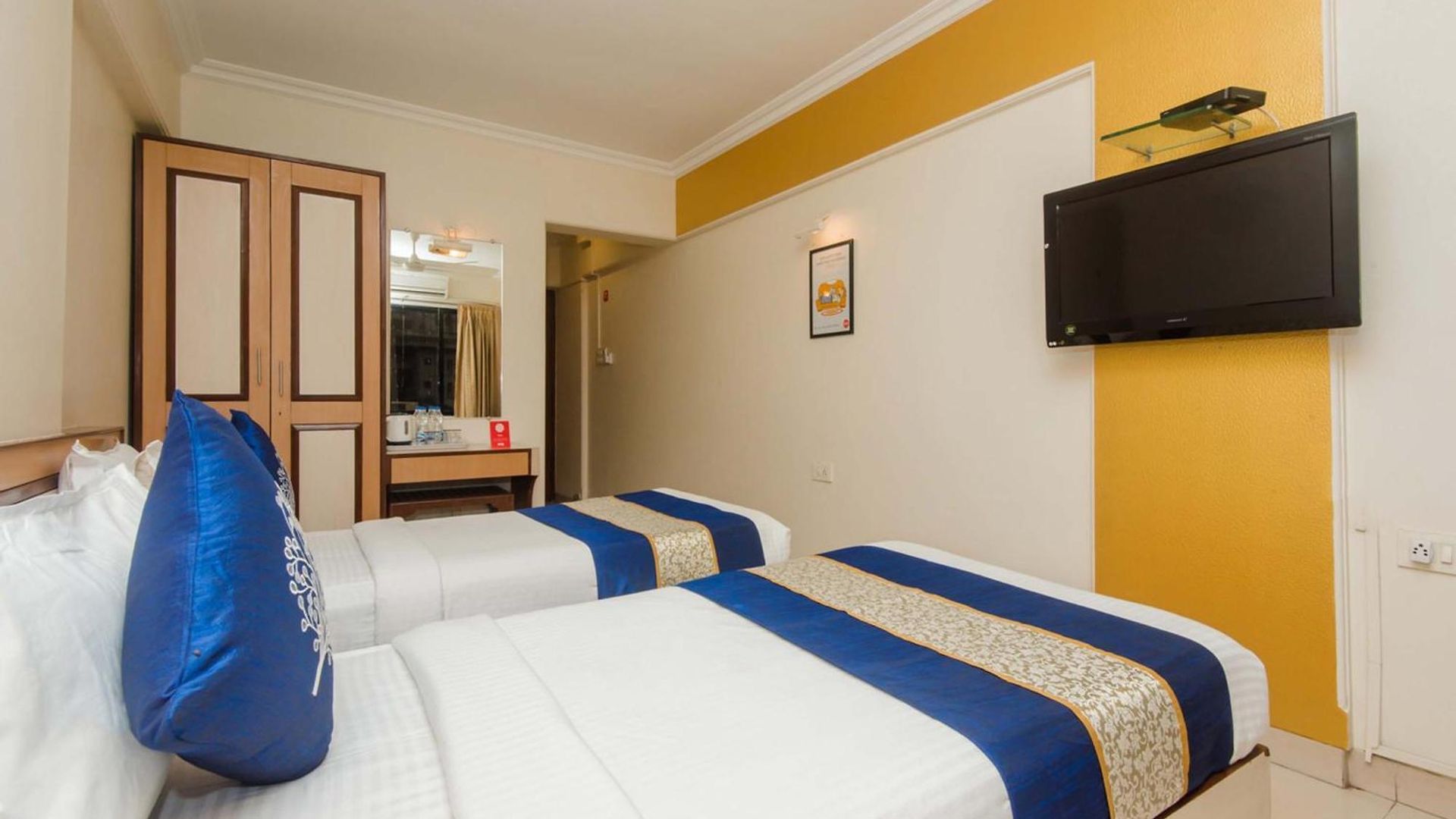 Hotel Mina International