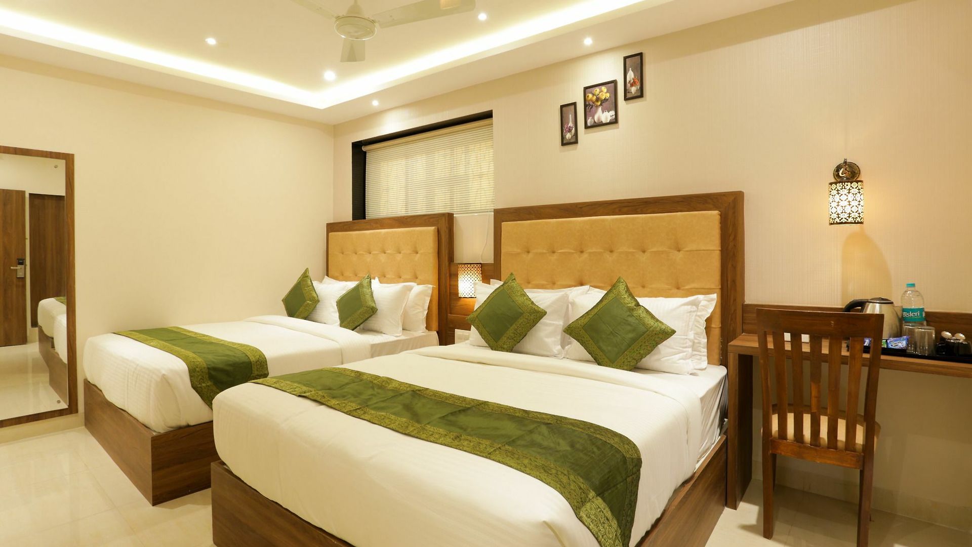 Amber Palace 3*