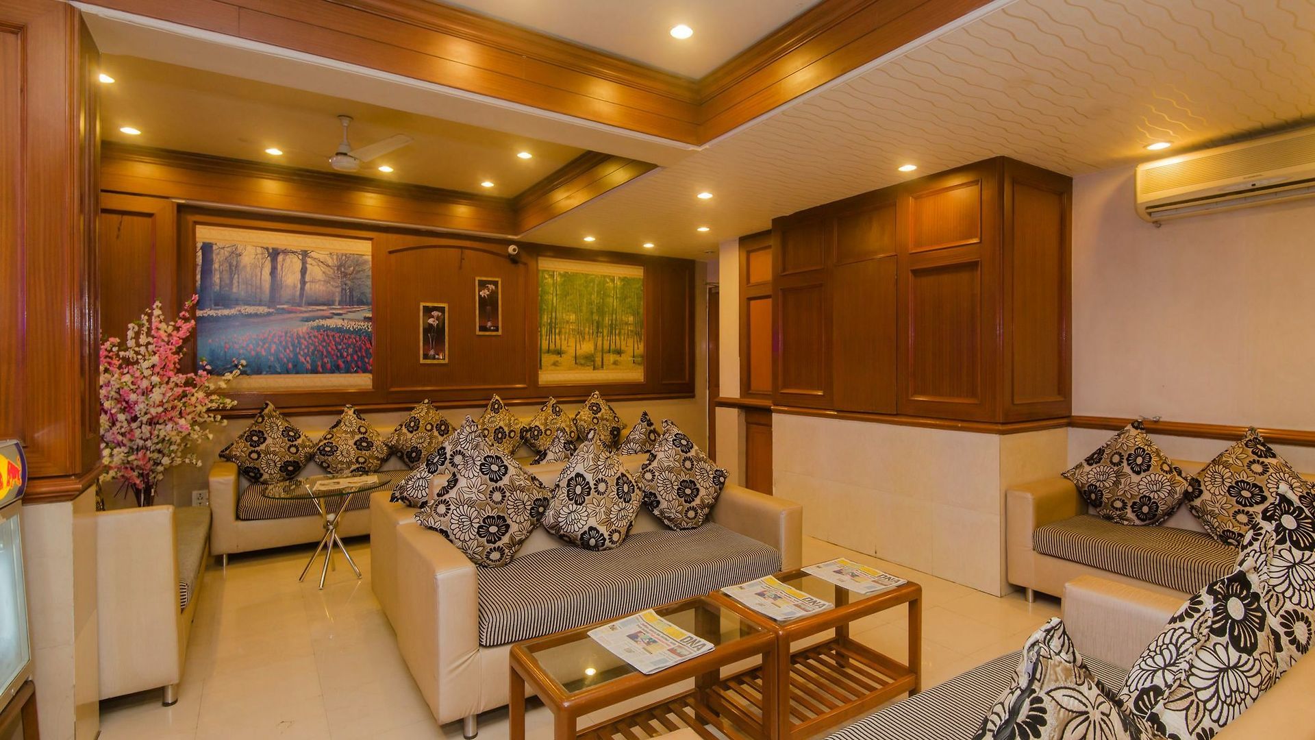Mina International 3* Mumbai