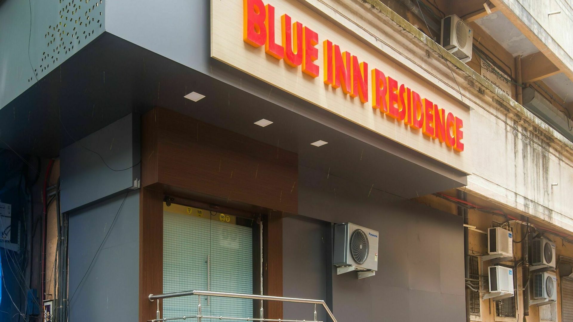 Hotel O Blue Near R Mall Mumbai