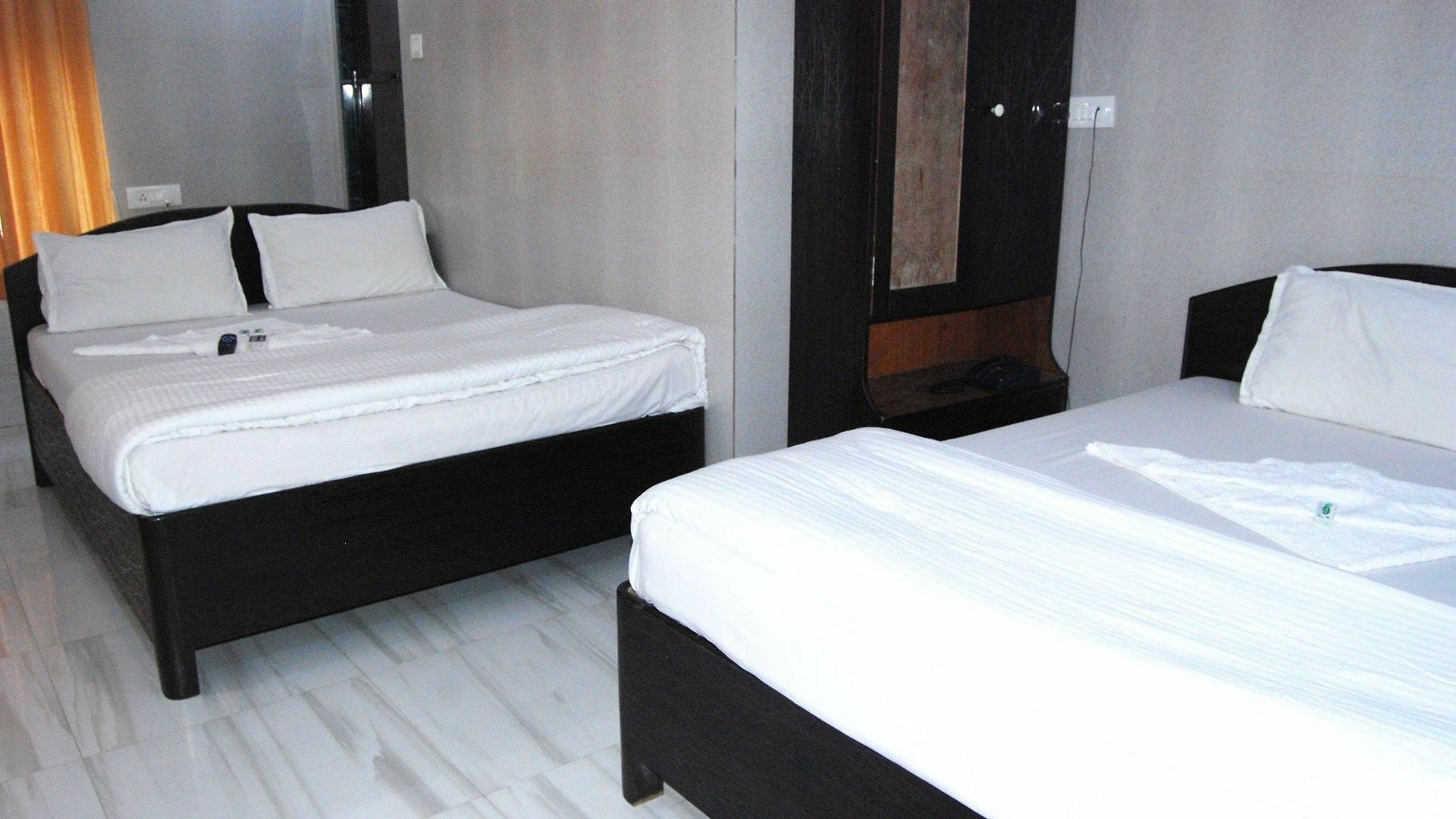 Hotel Holiday Inn 3* Mumbai