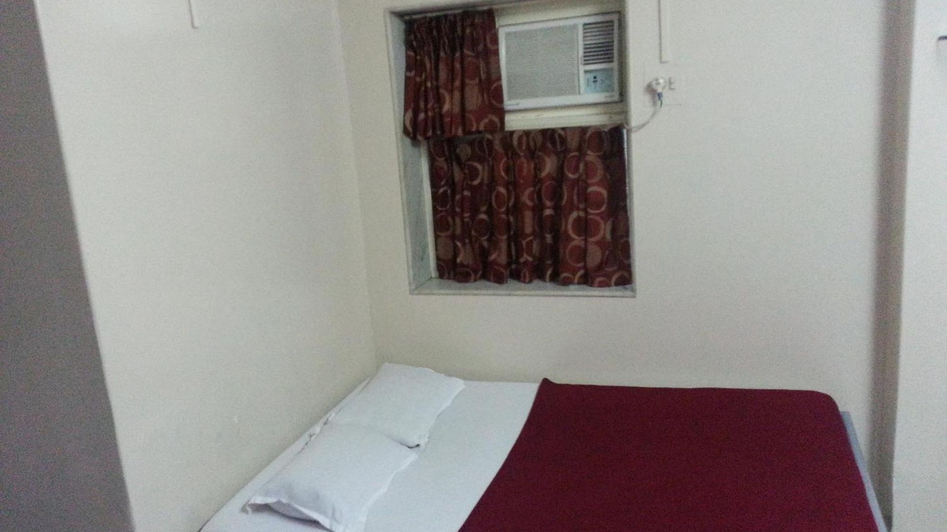 New Metro Guest house Mumbai