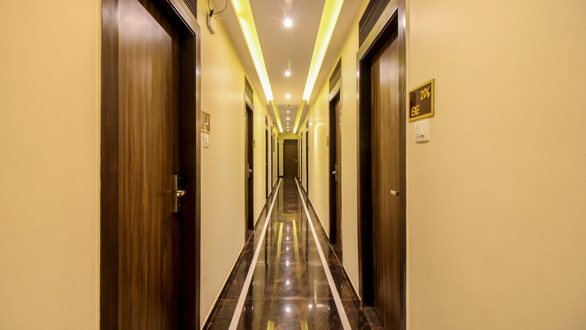 Fabhotel Atlas Plaza Andheri East