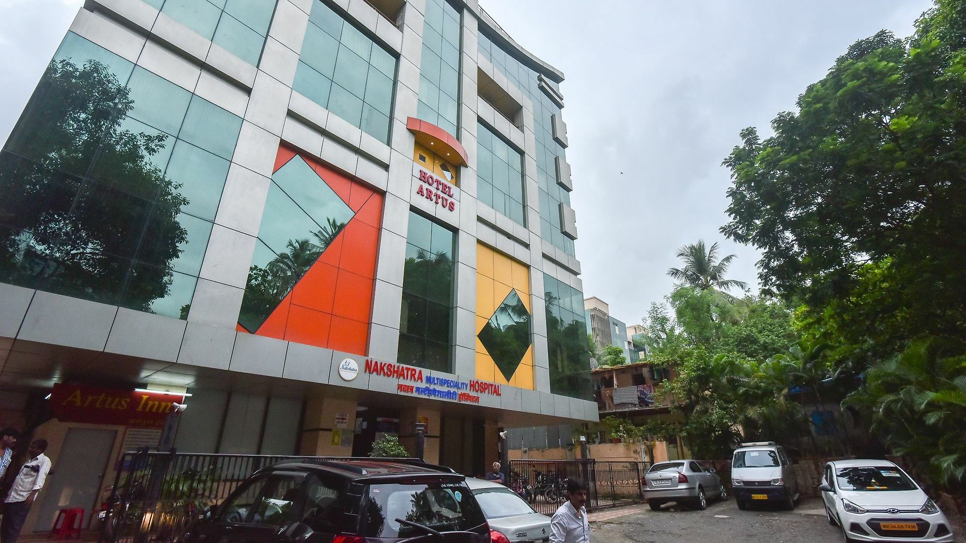 Hotel Oyo 7840 Artus 2