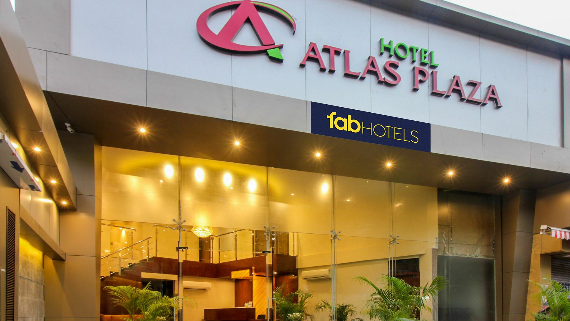 Fabhotel Atlas Plaza Andheri East 3*
