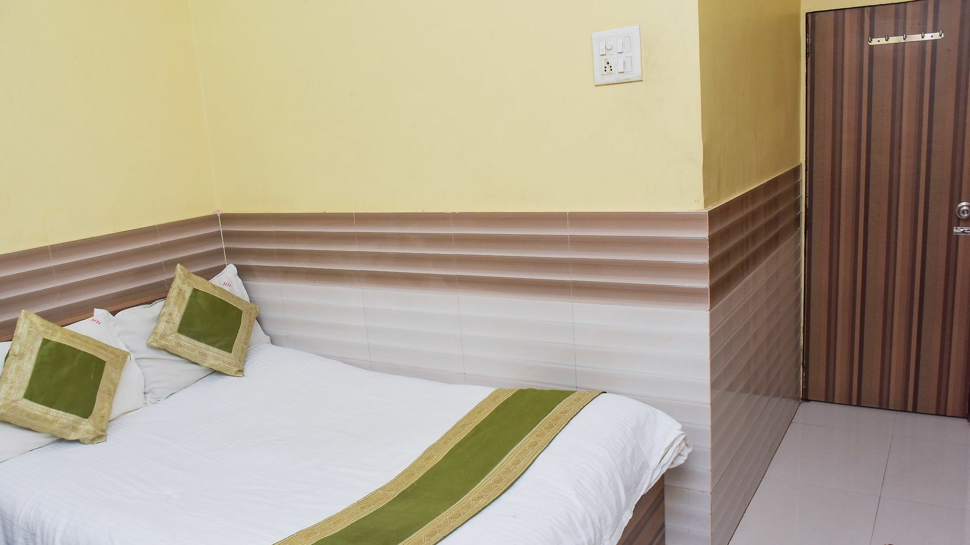 Nirmal Lodging& Boarding Lodge