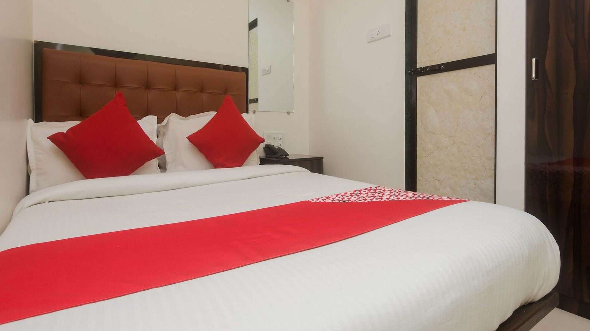 Mantra Residency Hotel 2*