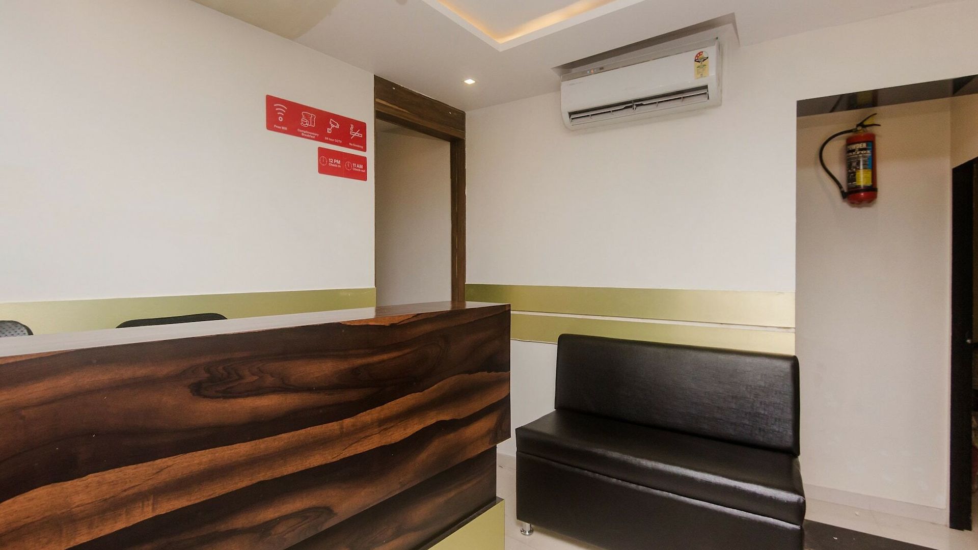 Hotel Mantra Residency 2*