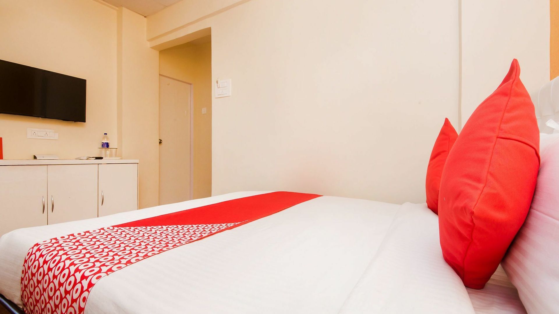 Hotel Oyo 12378 Kokila