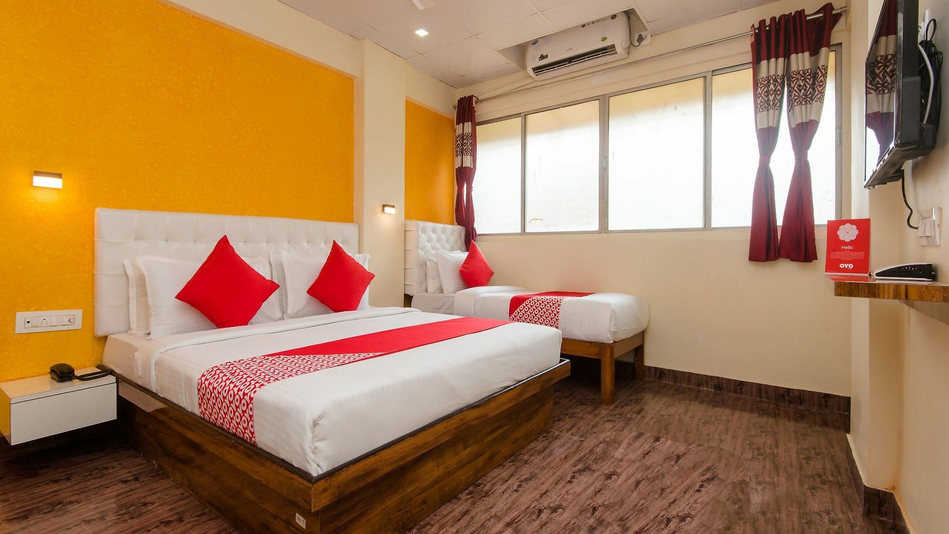 Oyo 12378 Kokila Hotel