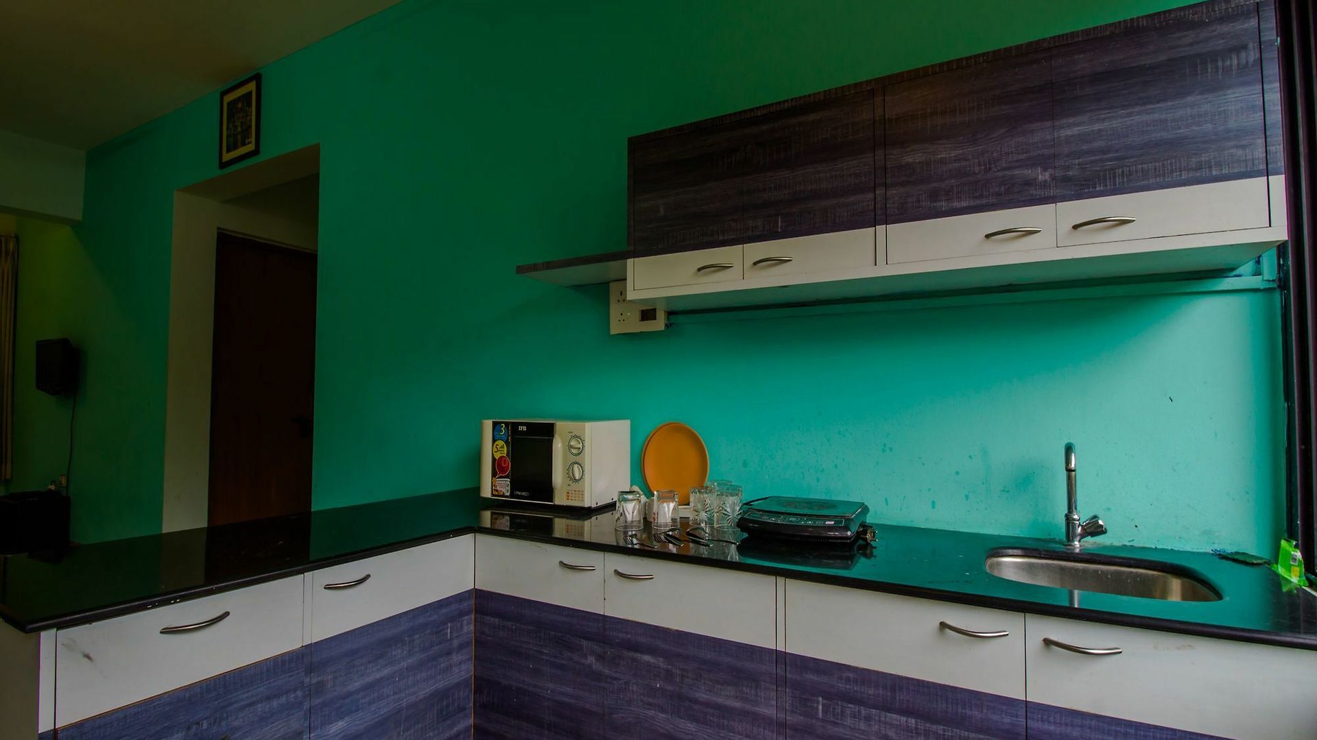 Oyo 17028 Aviva Residency