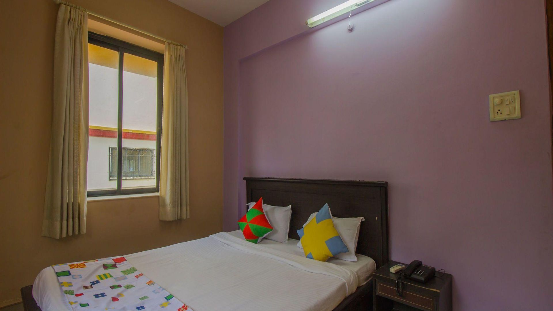 Oyo 17028 Aviva Residency