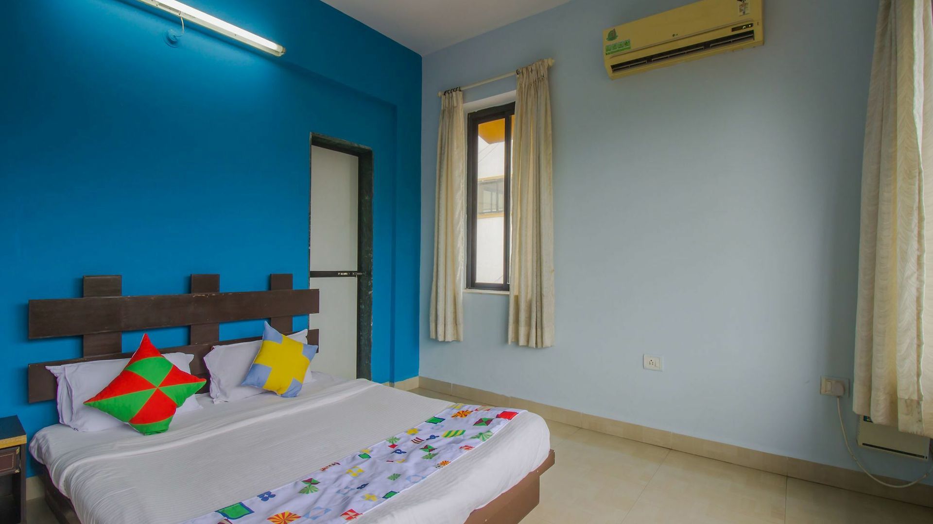 Oyo 17028 Aviva Residency Hotel