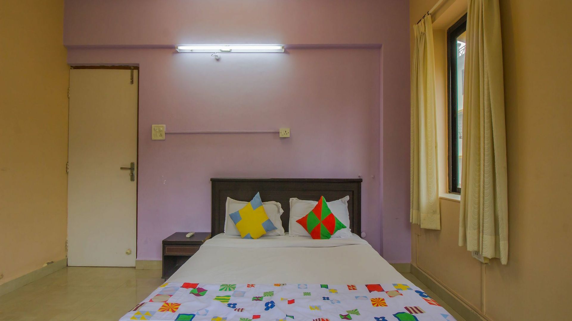 Oyo 17028 Aviva Residency Hotel