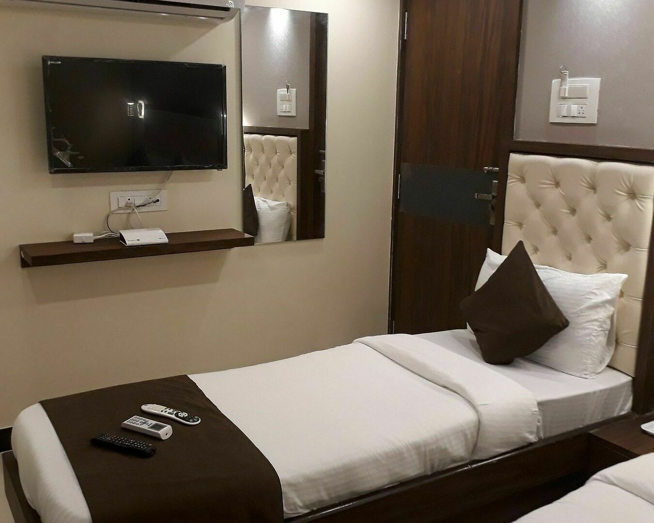 Garden Creek Residency Near Airport 3* Mumbai