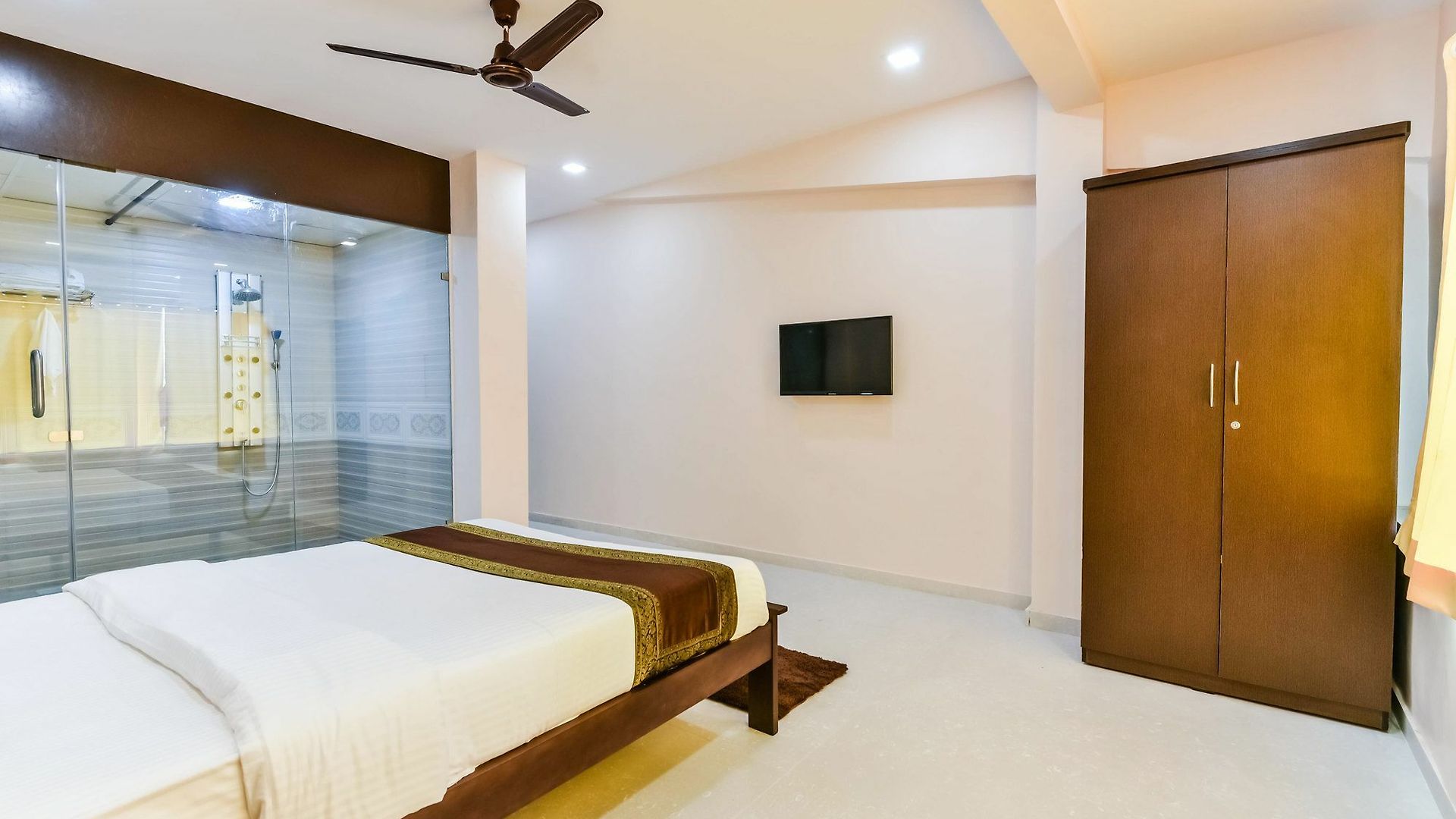 Hotel Oyo 5012 View Residency 3*
