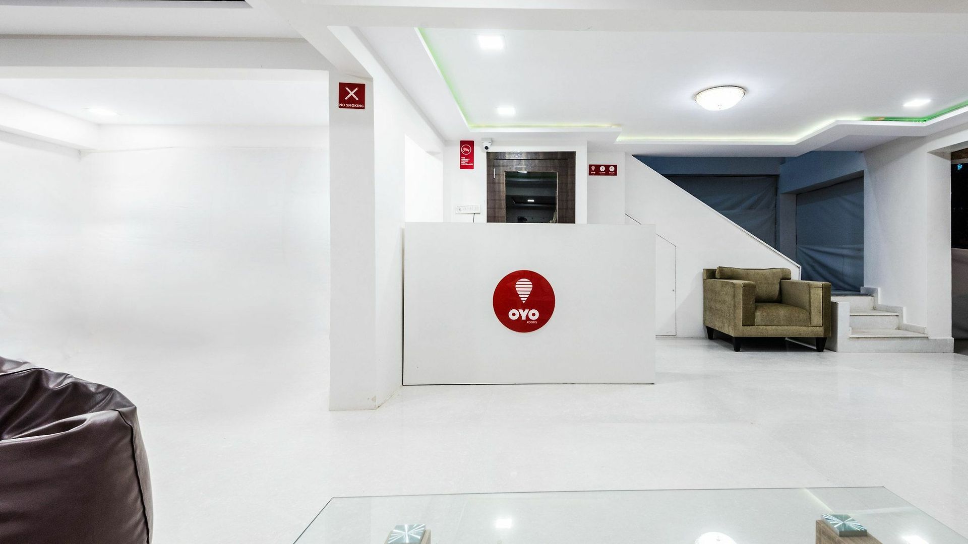 Oyo 5012 View Residency 3*